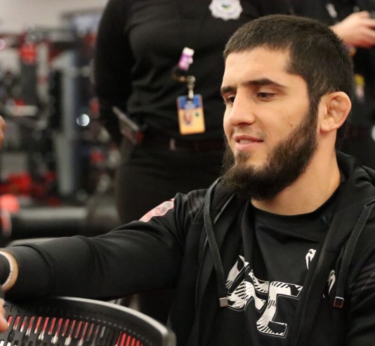 Makhachev approaching title shot after UFC Vegas 31 win